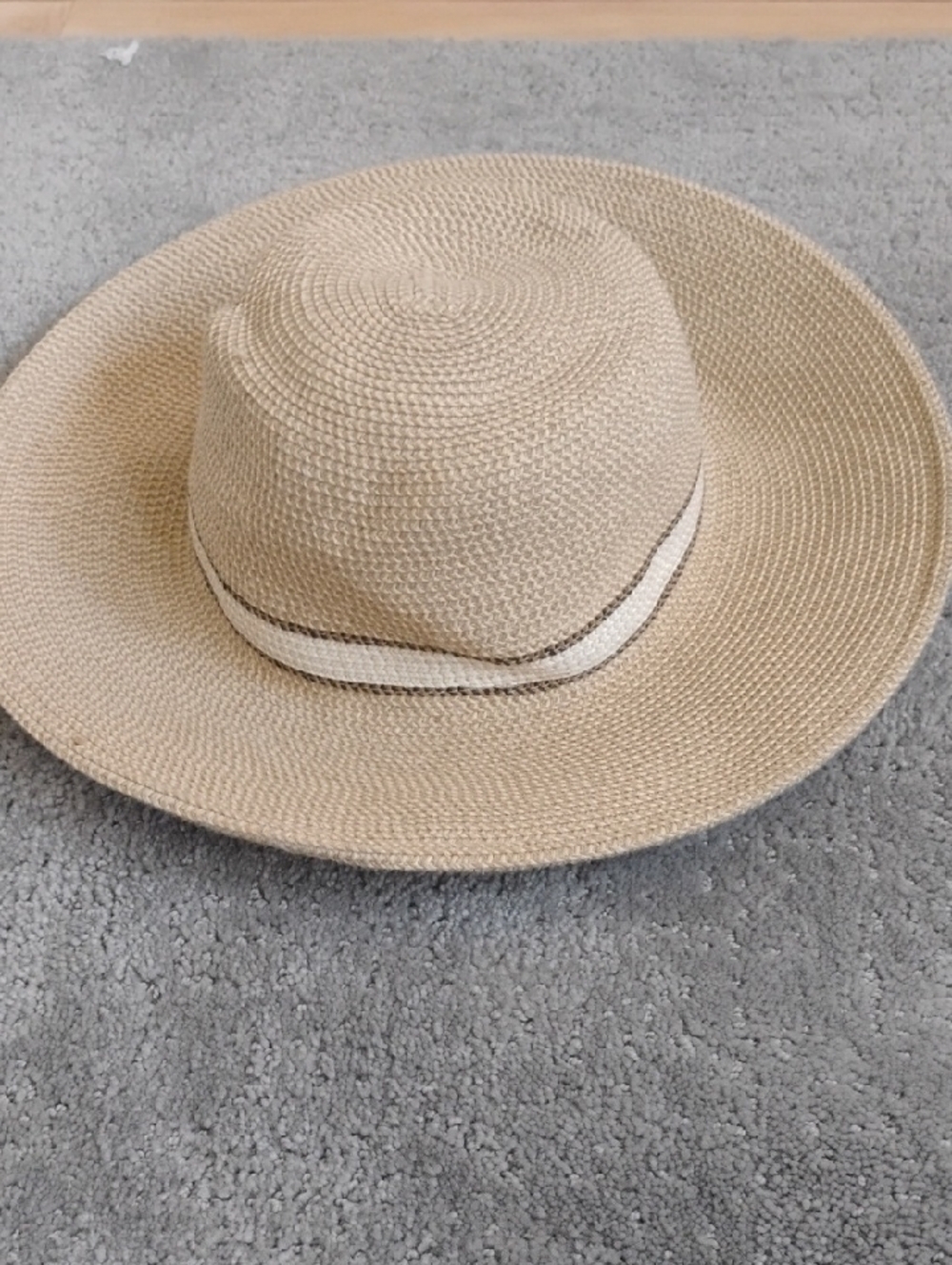 Solar Escape Straw Sun Hat - Beige One Size Fits All - Picture 2 of 7